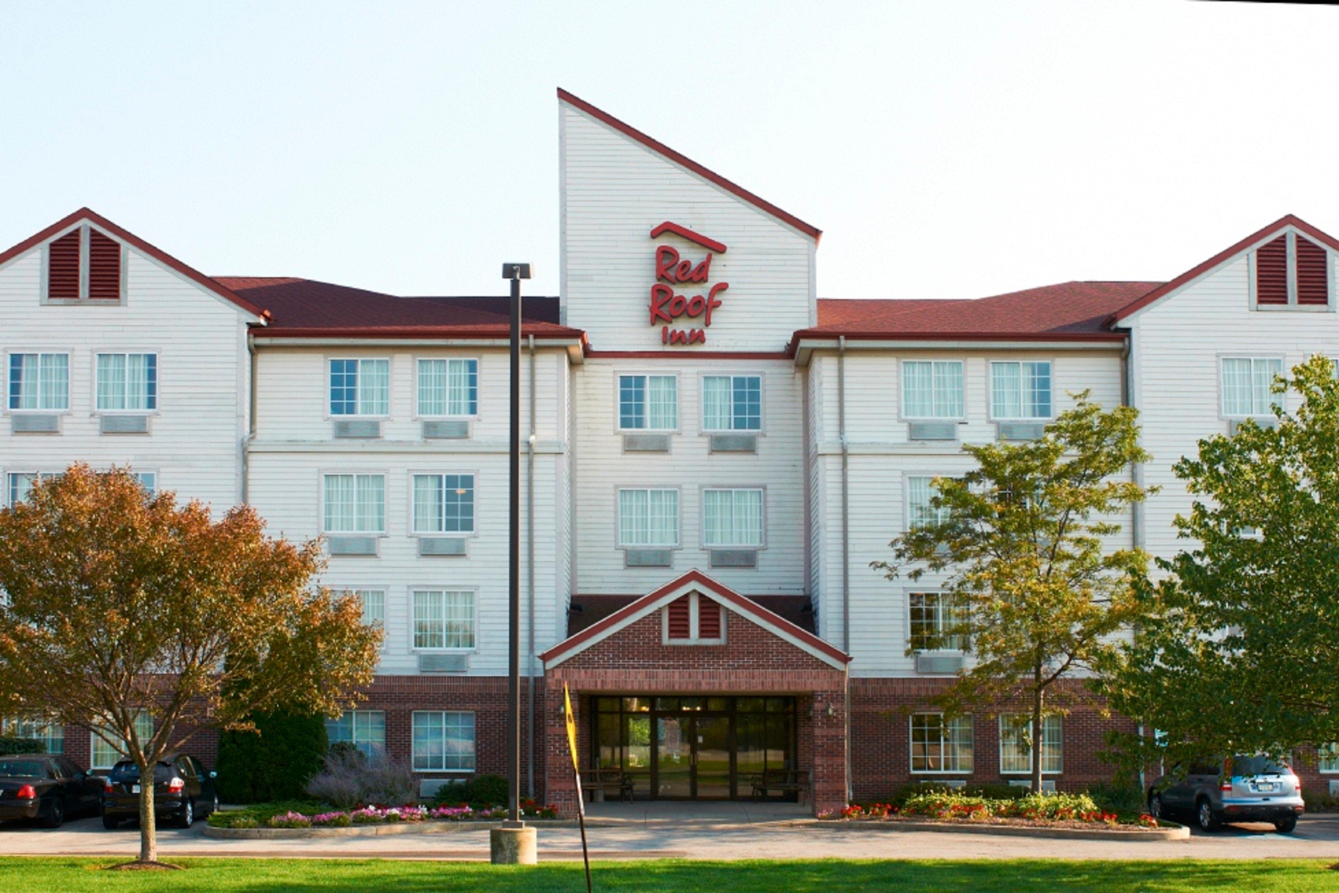 Red Roof Inn Бордмън Екстериор снимка